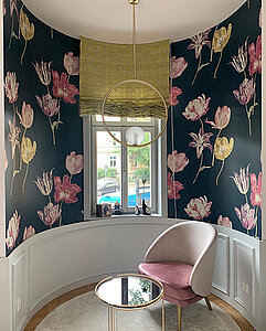 runder Erker mit Designertapete 